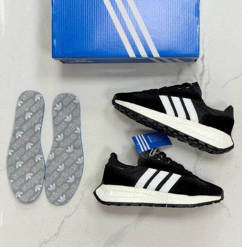 Кроссовки Adidas